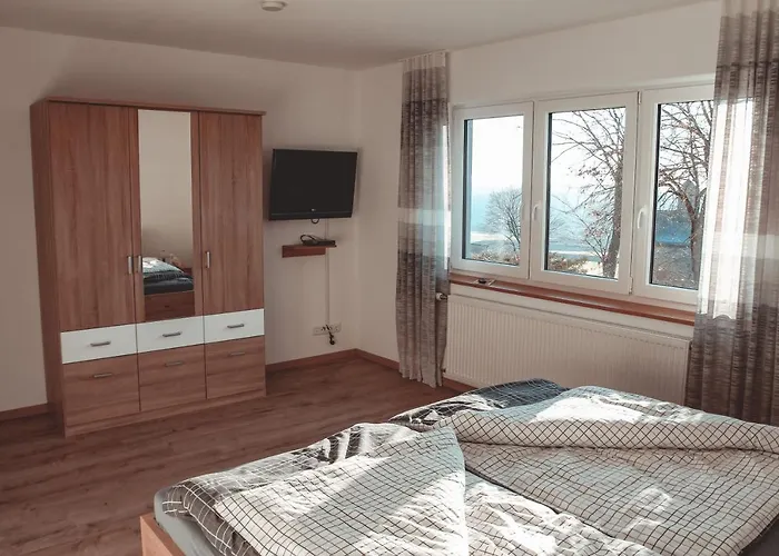 Inmitten Der Mit Sauna * Штайнау-ан-дер-Штрасе